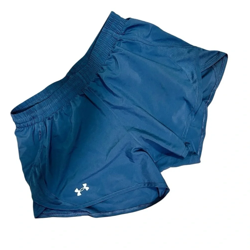 Under Armour Women's Gray Athletic Shorts Size Small NWOT Workout Running - Picture 1 of 4